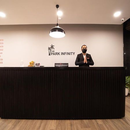 فندق The Park Infinity سورات المظهر الخارجي الصورة